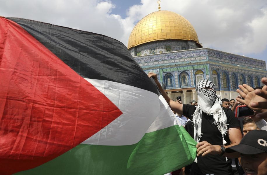 بنجوم مصر وفلسطين.. “المتحدة” تدعم أصحاب الأرض بـ"مليحة"