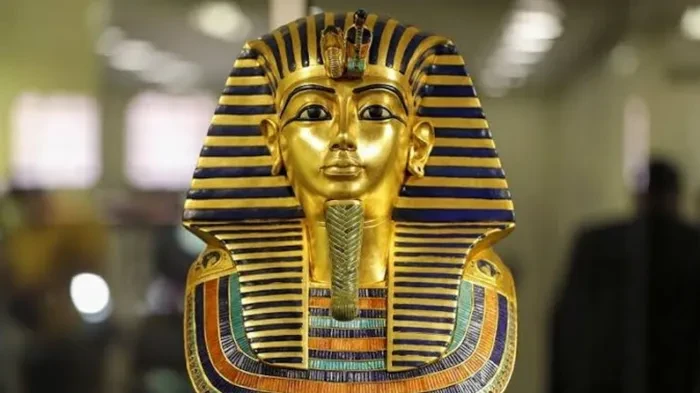 الكنز الذهبي يُعرض أخيرًا.. المتحف المصري الكبير يكشف المجموعة الكاملة لتوت عنخ آمون