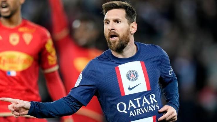 تقارير: ميسي في إسبانيا لحسم عودته لبرشلونة