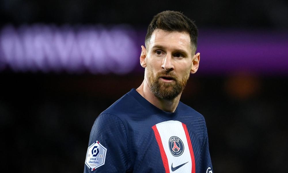 تقارير: الهلال السعودي ينجح في إتمام صفقتي ميسي وبوسكيتس