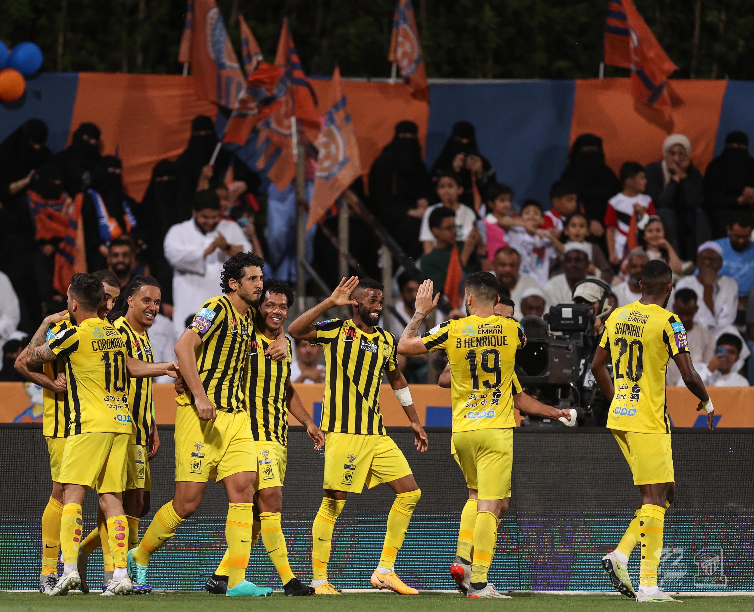 بعد هدية رونالدو وأصدقائه..  الاتحاد يتوج بلقب الدوري السعودي ويضمن المشاركة في كأس العالم للأندية 2023