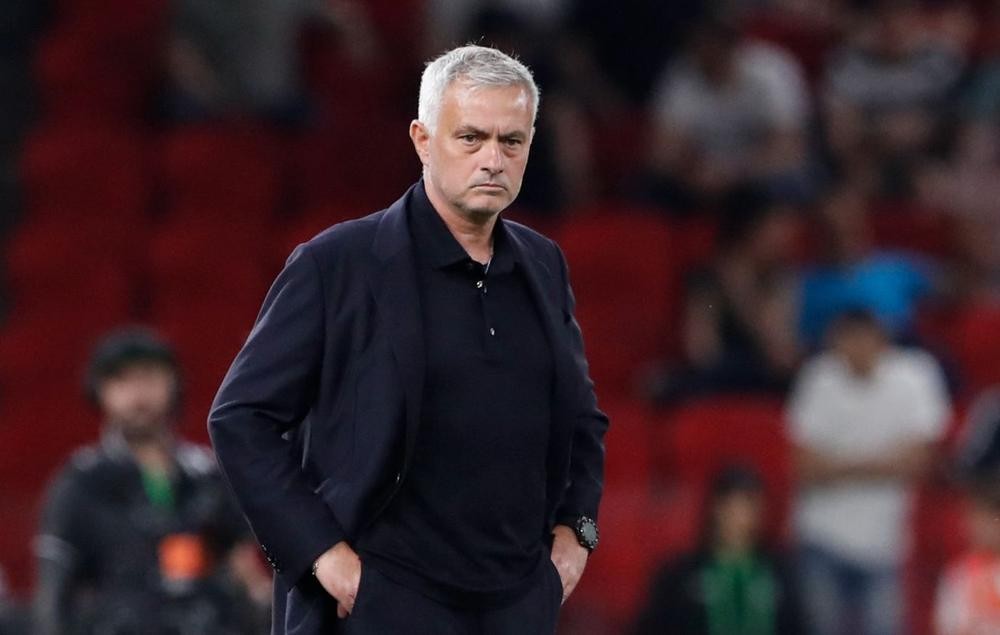 اتفاق شبه رسمي.. مورينيو يقترب من تدريب الأهلي السعودي