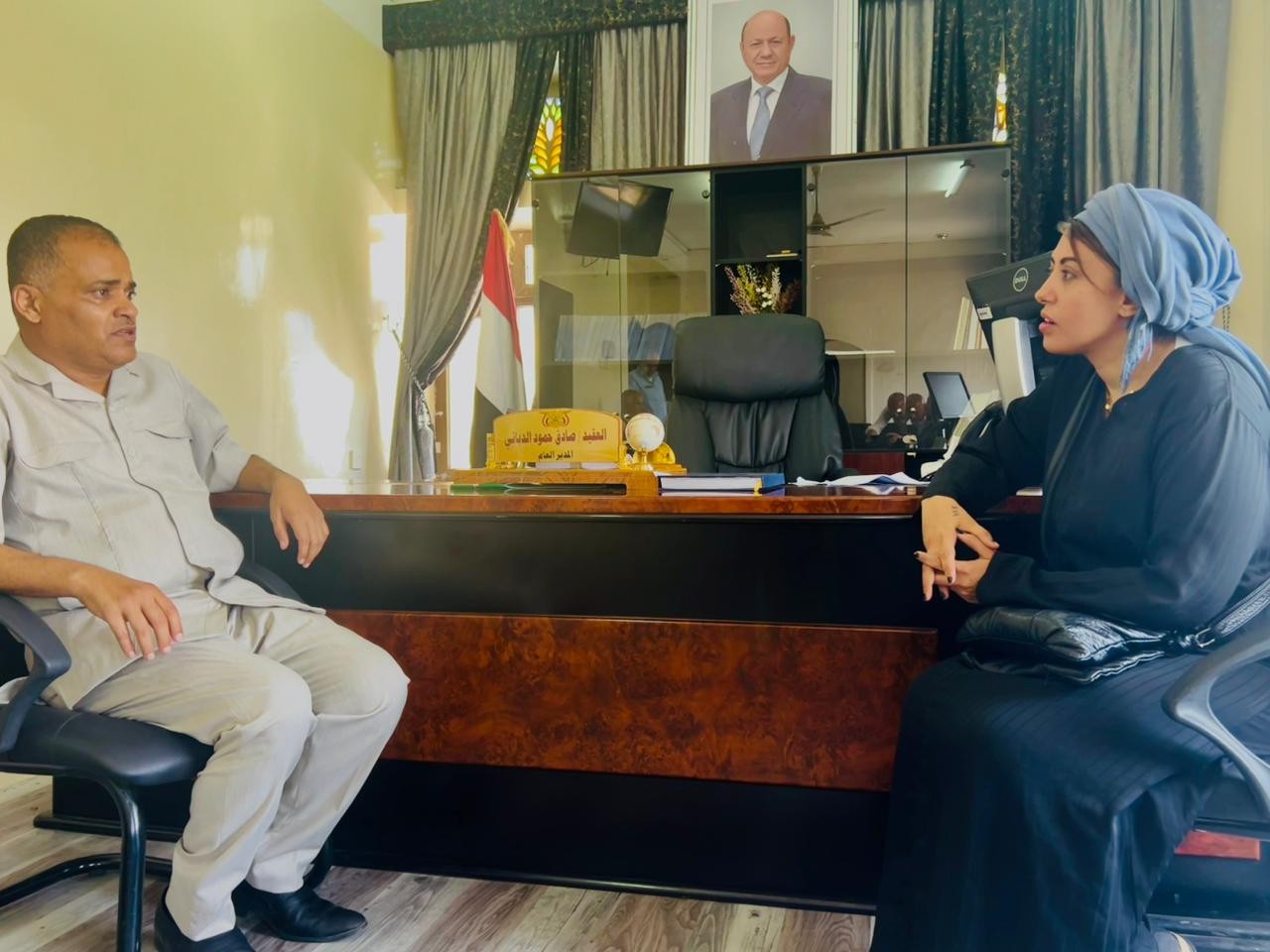 جوازات تعز للجميع.. : معالجة كل مشاكل اصدار الجوزات من السمسرة الى المماطلة.. اليمنيون يستحقون تحسين الخدمات