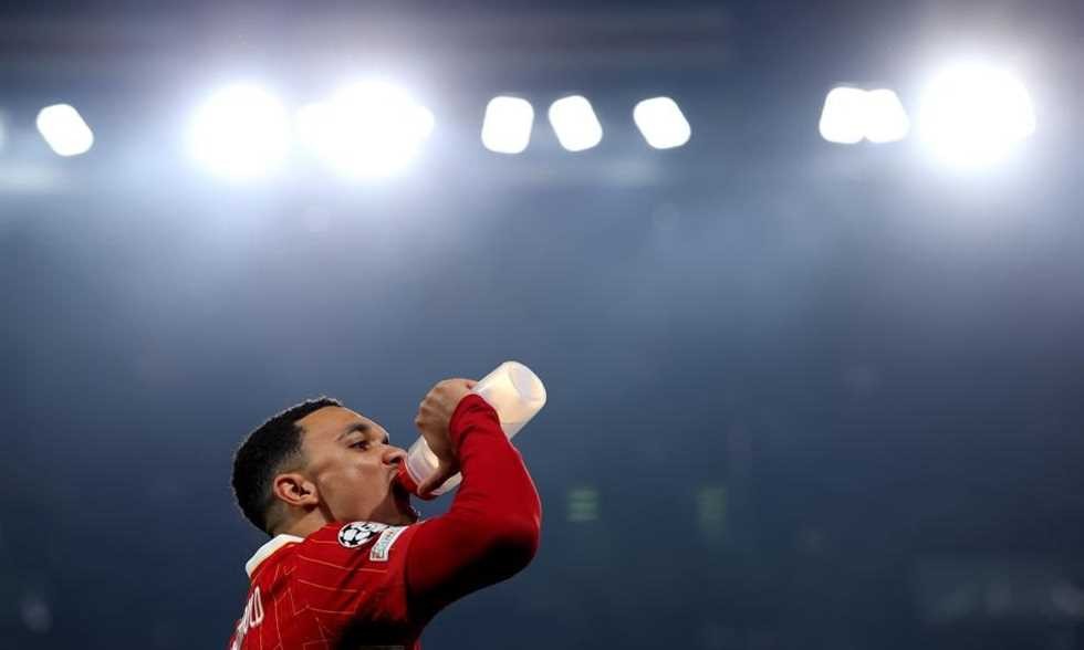 تفاصيل عرض ريال مدريد لضم ألكسندر أرنول