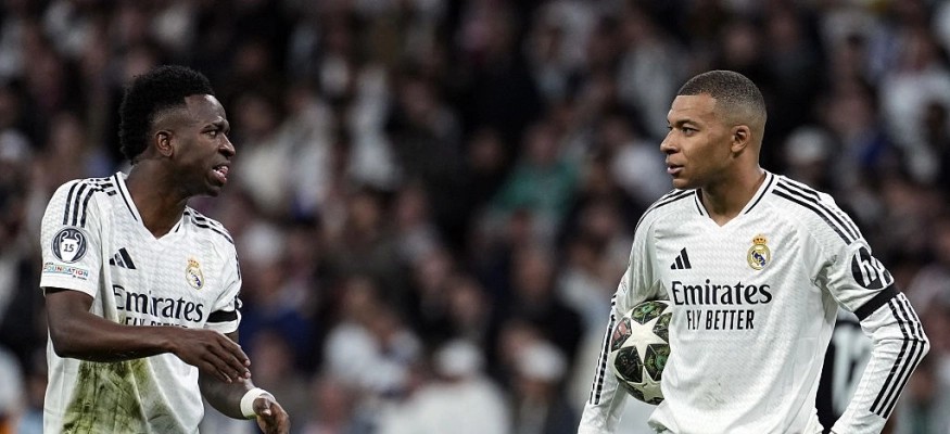 ريال مدريد يقترب من تجديد عقد فينيسيوس براتب خيالي يتجاوز مبابي